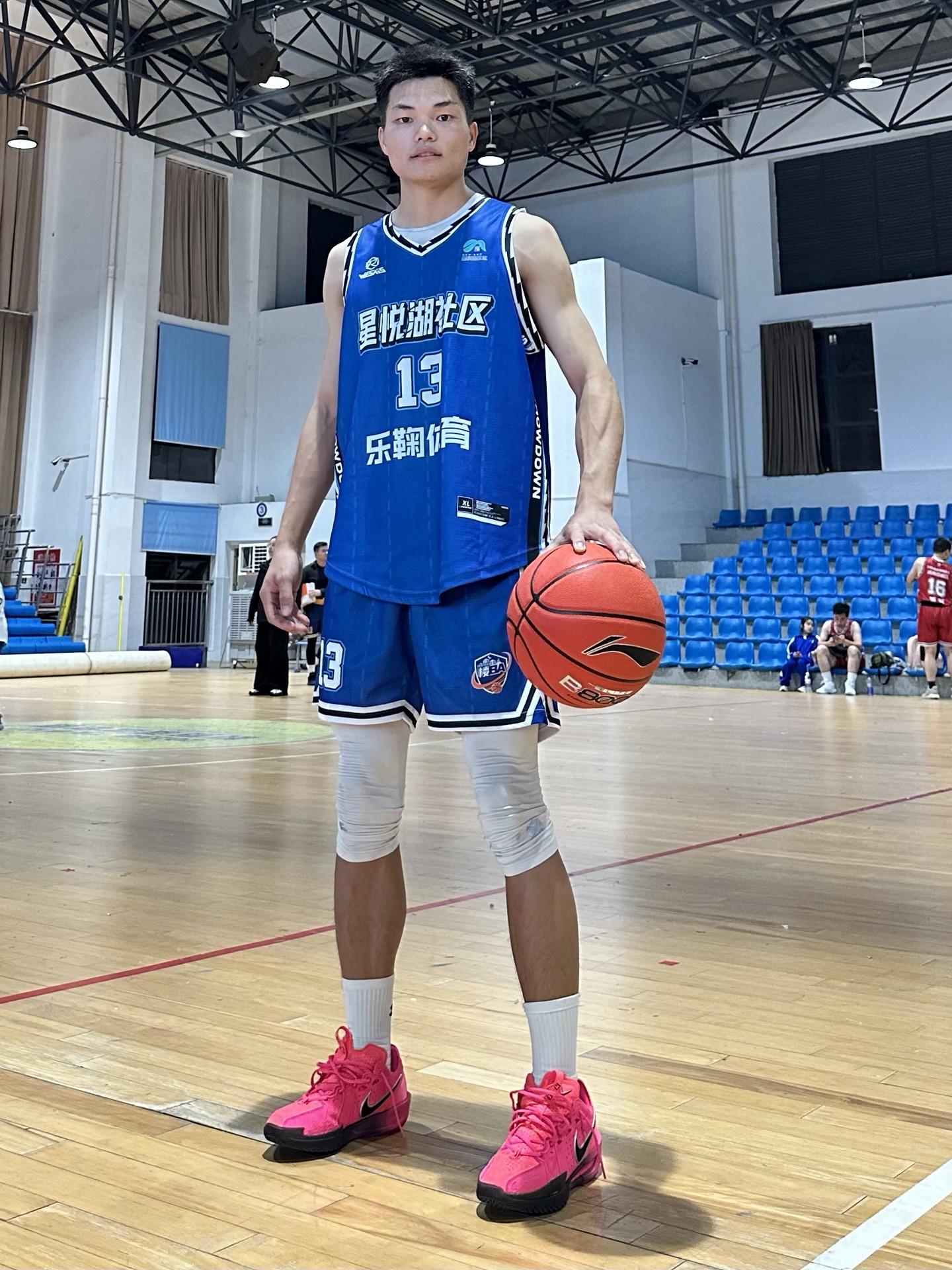 到了球场都想打我这个球❗️